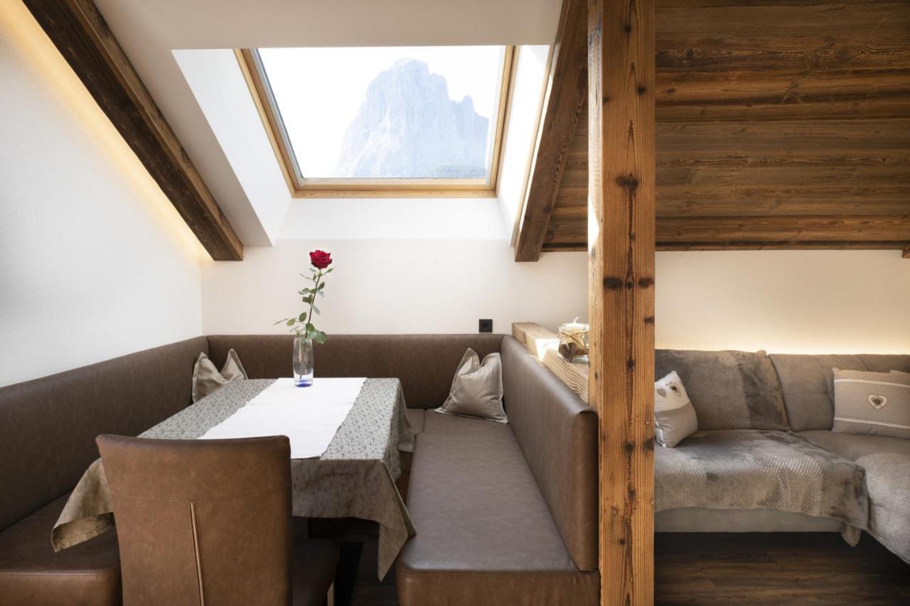 Apartments Rondula Santa Cristina Val Gardena Luaran gambar